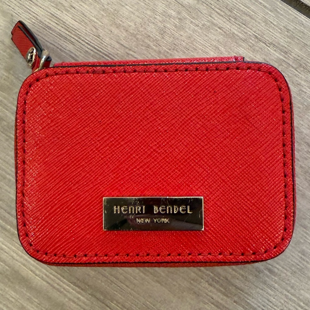 Henri Bendel West 57th Pill Case in Red Genuine Saffiano Leather